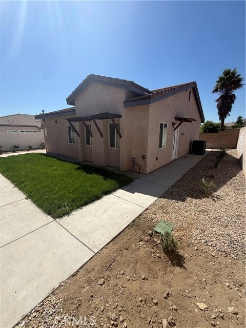 16488 Pine Forest St