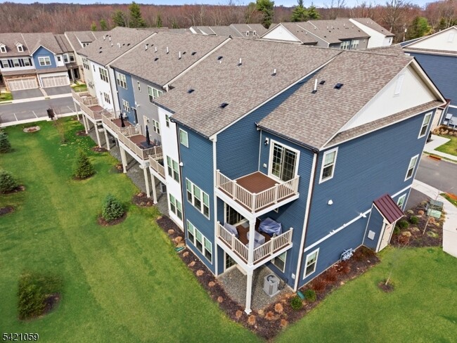 Photo - 12 Marigold Ct