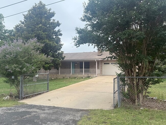 Photo - 129 Forest Cir