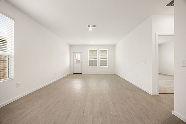 Photo - 26270 Arrowleaf Dr