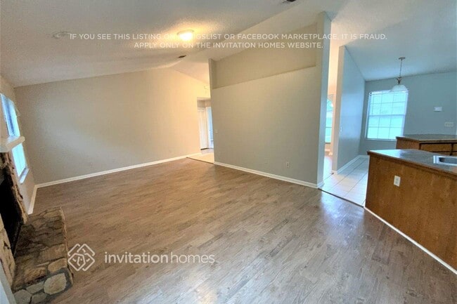 Photo - 8270 Hamden Cir E