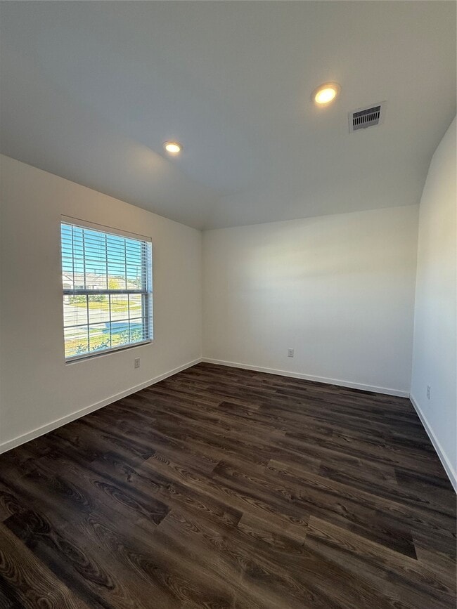 Photo - 5311 Still Mdw Ln