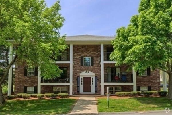 Building Photo - 12 Walker Rd Unit 1 Rental