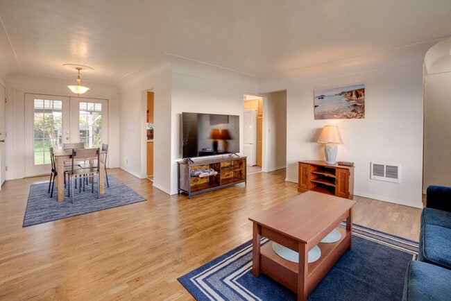 Building Photo - 1226 Iris St Unit SI ID1605363P