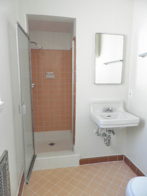 Photo - 945 Gayley, Inc