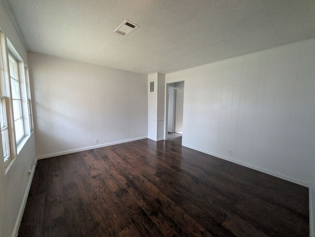 Photo - 5335 Landry Ln