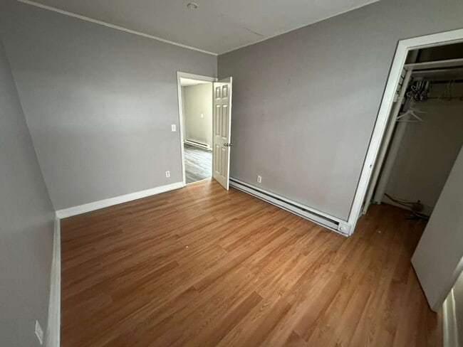 Photo - 27 Hickory St Unit 1 South