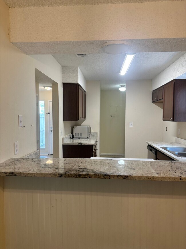 339 Woodham Ct