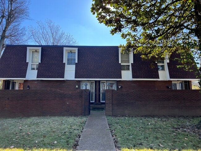 Building Photo - 2511 Meharry Blvd Rental