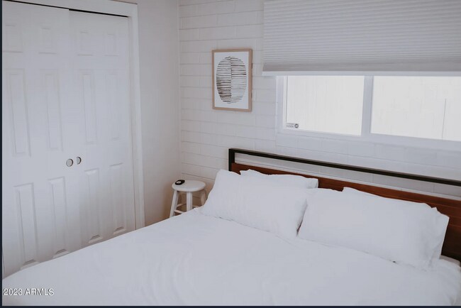 Photo - 3817 N 9th Pl Unit Idylwilde park  1