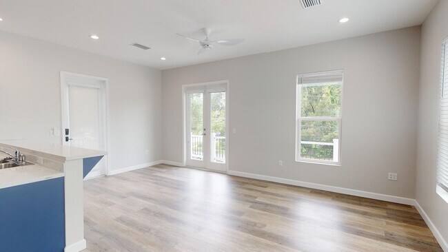 Photo - 1818 E Robinson St Unidad 1820