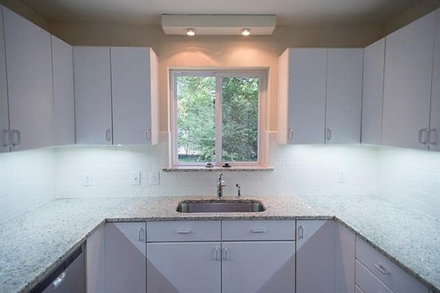 Photo - 7431 Midbury Dr