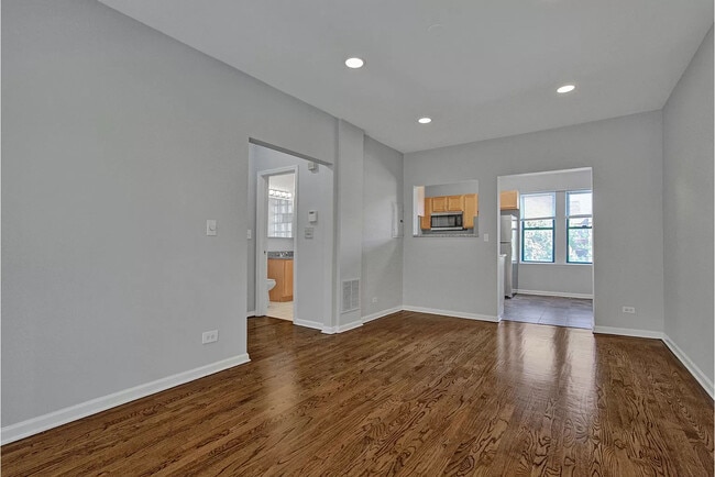 Photo - 6211 S Woodlawn Ave
