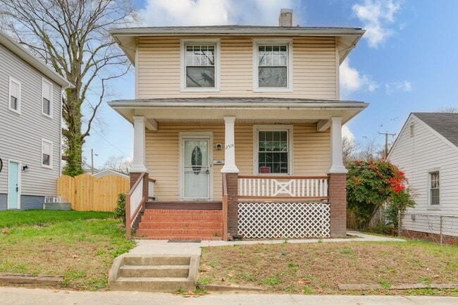 3 Bedroom Home in Highland Park ***Availab... - 3 Bedroom Home in Highland Park ***Availab...