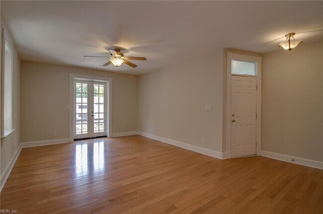 Photo - Ghent Unit 3