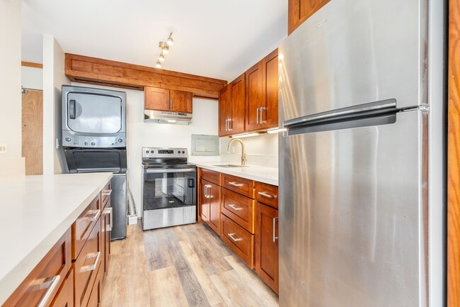 1830 Wilikina Dr