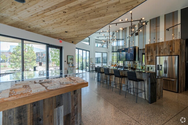 Leasing Office Lobby - Atwood at RED