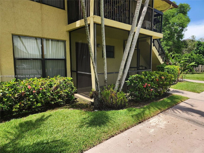 Photo - 10015 Winding Lake Rd Condo Unit F1R