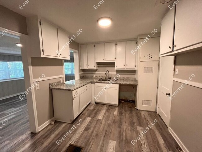 Photo - 340 Audubon Pl