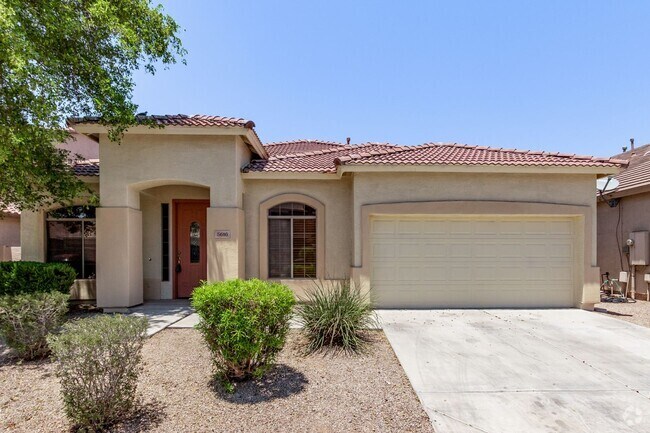 Building Photo - Single Story Large open floor plan home
