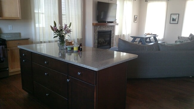 Photo - 909 S Morton St