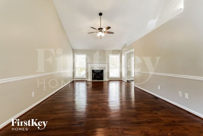 Photo - 1045 Eagle Pointe Dr NW