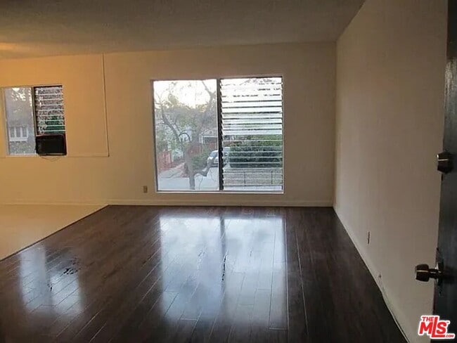 Photo - 1046 N Spaulding Ave