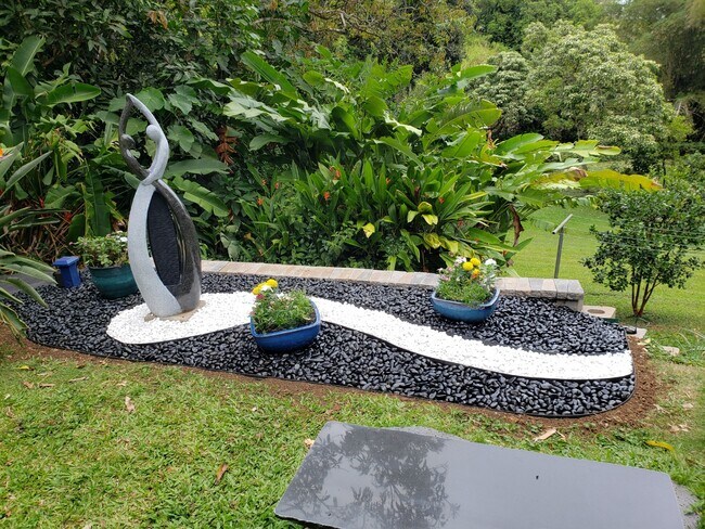 Fountain and view at Cottage - 47-337 Mahakea Rd Unit B