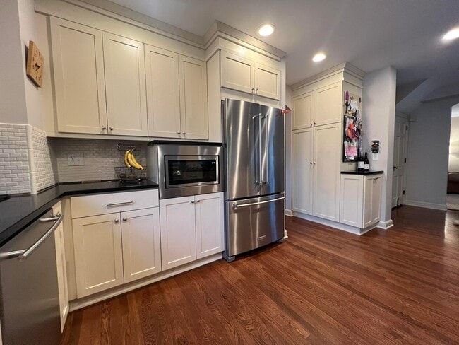 Photo - 2605 Kent Rd