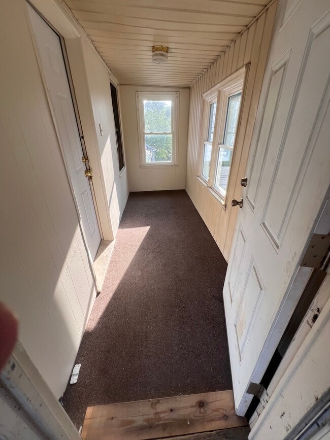 Unit-2: Enclosed Private Porch - 7543 Paige Ave House Unit -2