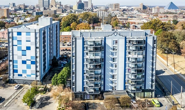 Helix at the District - Utilities Included