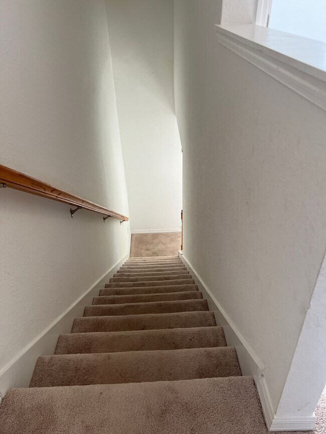 Photo - 3BR/2.5BA/1CG Townhome in Gran Paradiso