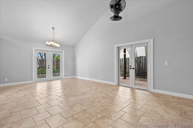 Photo - 1714 Shoreside Cir