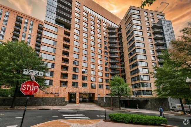 Building Photo - 2001 15th St N Unit #618 Rental