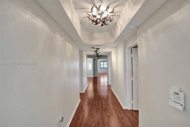 Photo - 7611 Southampton Terrace Unidad 409