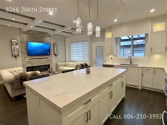 Photo - Gorgeous Home In The Heart Of Willoughby Heights!