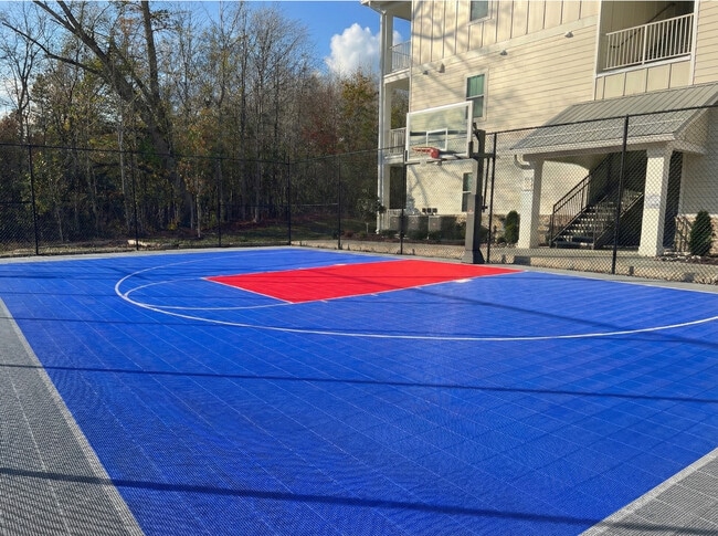 THE RESERVE | Multisports Court
