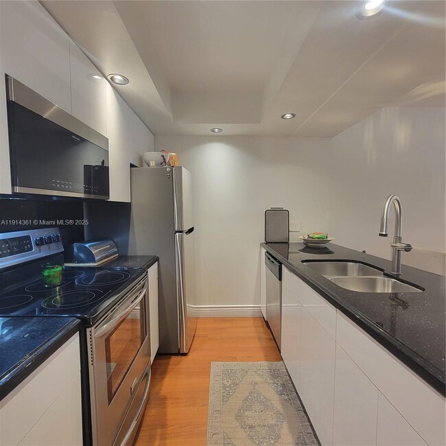 Photo - 8180 Geneva Ct Unit 219