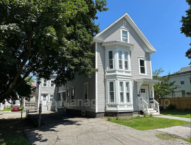 Building Photo - 84 Blodget St Unit 5