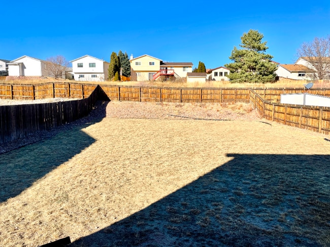 Photo - 8053 Pinfeather Dr