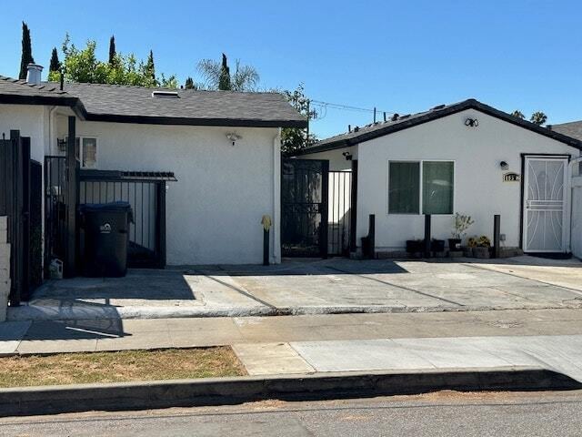 Building Photo - 105 S King Rd Rental