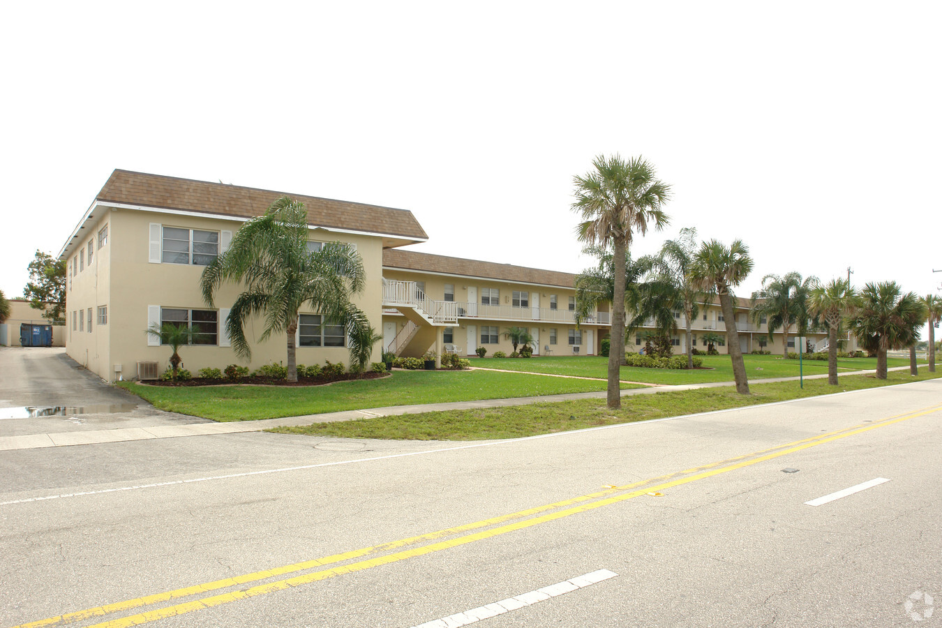 1400 Broadway - 1400 Broadway Apartments