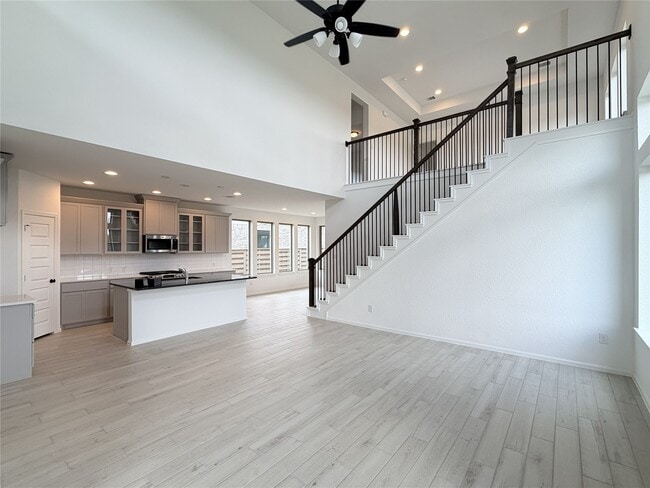 Photo - 10702 Ursa St