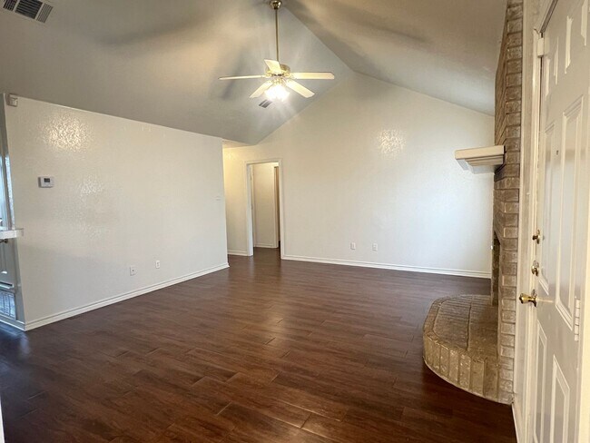 Photo - 3615 Levy Ln