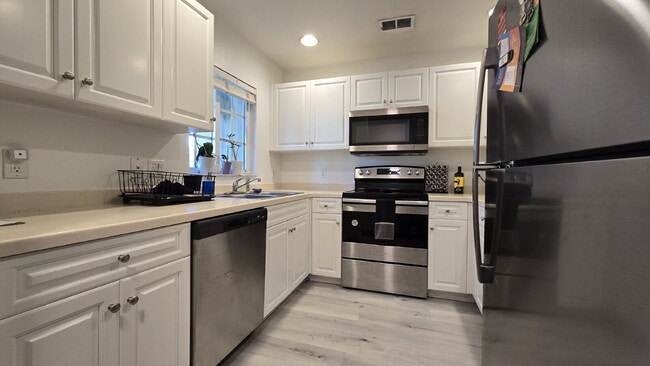 Photo - 9440 Ivy Brook Run Unit #503