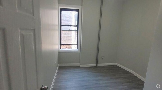 Building Photo - 0 bedroom in BRONX NY 10457 Unit 17 Rental