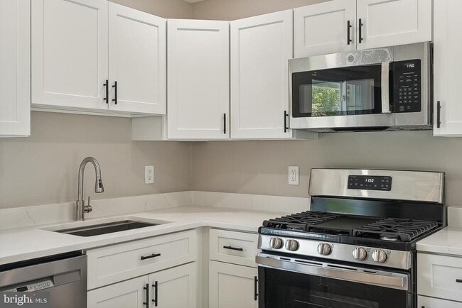 Photo - 5317 Oldcastle Ln