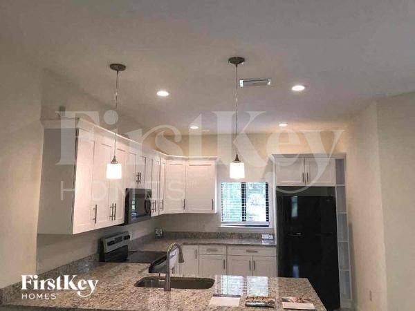 Photo - 3404 26th St SW