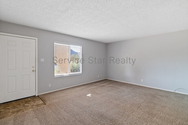 Photo - 13027 N 28th St