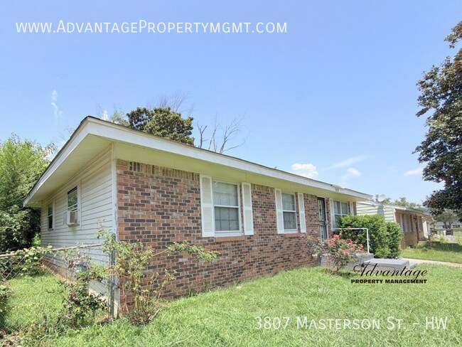 Photo - 3807 Masterson St